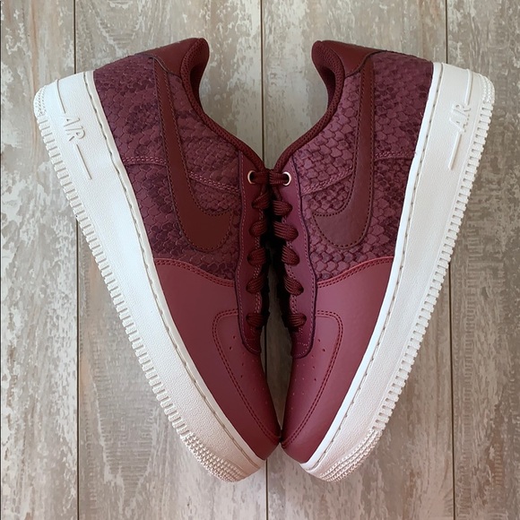 NWT Nike Air Force 1 - Picture 3 of 8